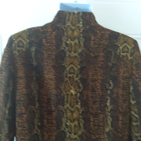 Peck & Peck animal print zippered front jacket - Picture 11 of 14